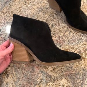 Vince Camuto Ginsel Black Bootie